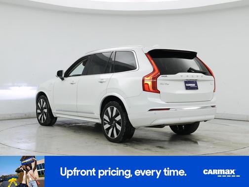 2023 Volvo XC90 Recharge Plug-In Hybrid T8 Ultimate Bright Theme