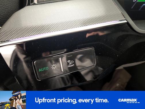 2024 Audi Q8 e-tron Prestige