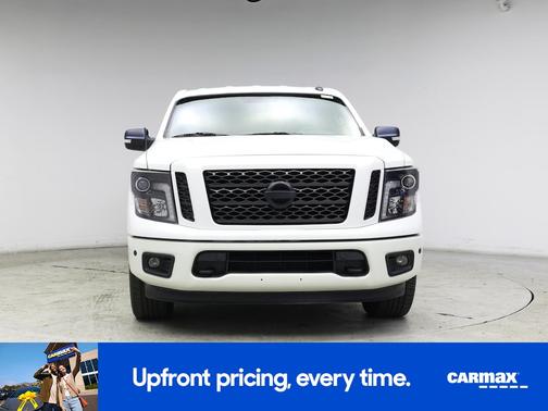 2019 Nissan Titan SV