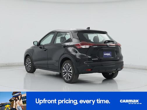 2022 Nissan Kicks SV