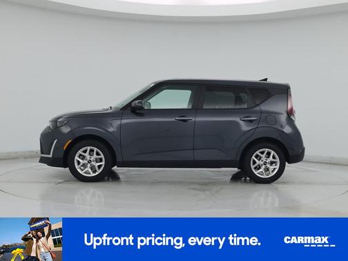 Gray 2025 Kia Soul LX