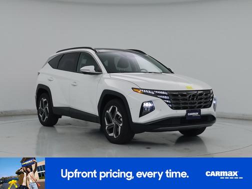White 2023 Hyundai TUCSON Limited