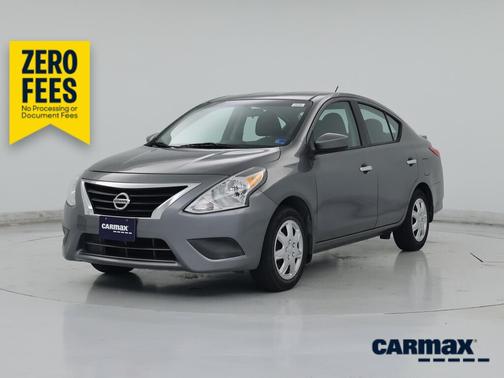 Gray 2017 Nissan Versa SV