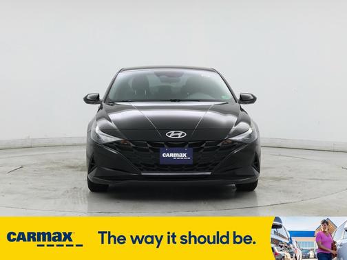 2021 Hyundai ELANTRA SE