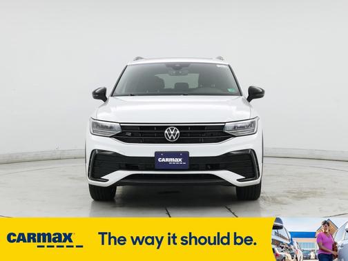 2022 Volkswagen Tiguan SE R-Line Black