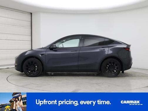 Gray 2024 Tesla Model Y Long Range