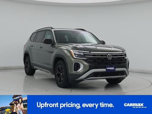 Green 2024 Volkswagen Atlas Peak Edition SEL