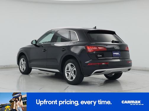Black 2019 Audi Q5 Premium