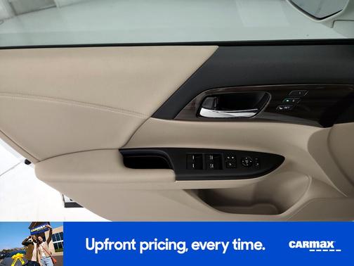 White 2017 Honda Accord EX-L