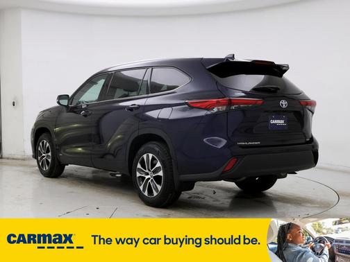 2022 Toyota Highlander Hybrid XLE