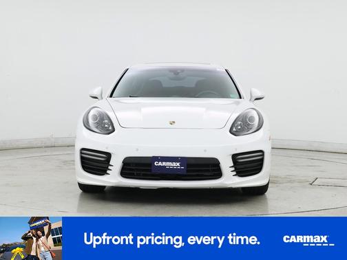 2015 Porsche Panamera GTS