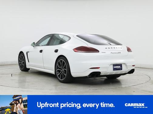 2015 Porsche Panamera GTS