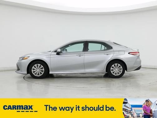 2019 Toyota Camry Hybrid LE