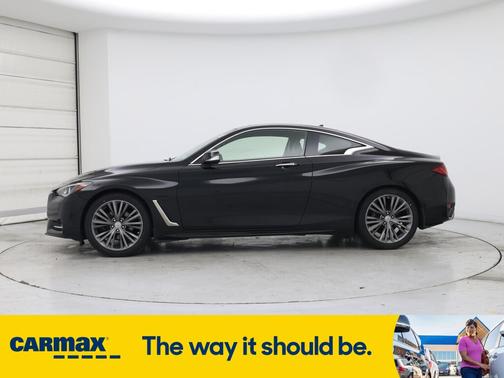 2017 INFINITI Q60 Premium