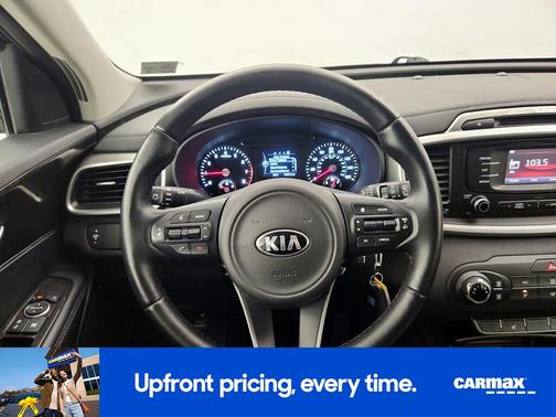 2016 Kia Sorento LX