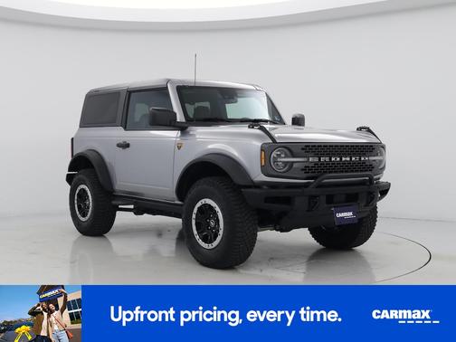 Silver 2024 Ford Bronco Badlands