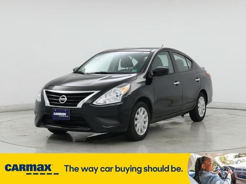 2019 Nissan Versa SV