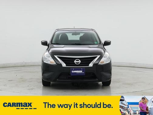 2019 Nissan Versa SV
