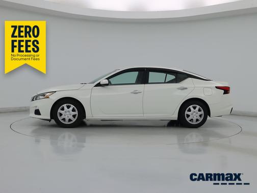 White 2020 Nissan Altima S