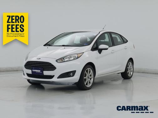 White 2019 Ford Fiesta SE