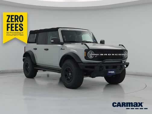 Gray 2022 Ford Bronco Wildtrak