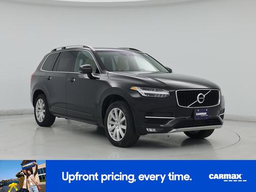2016 Volvo XC90 T6 Momentum
