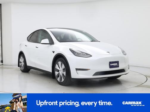 White 2023 Tesla Model Y