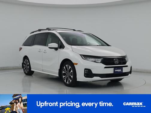 White 2026 Honda Odyssey Elite