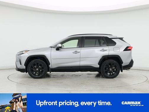 2022 Toyota RAV4 Hybrid SE