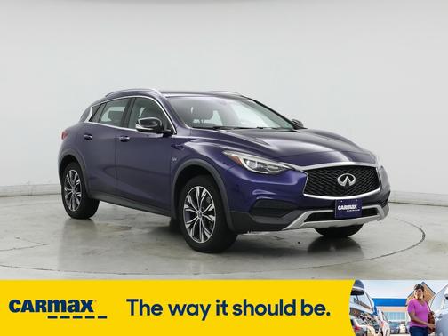 2018 INFINITI QX30 Luxury