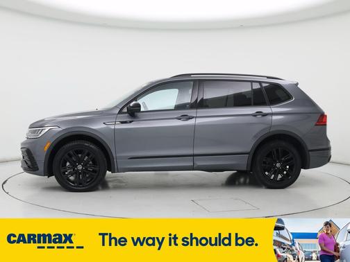2022 Volkswagen Tiguan SE R-Line Black