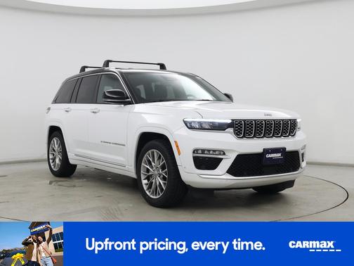 2022 Jeep Grand Cherokee Summit