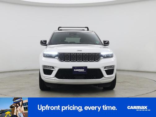 2022 Jeep Grand Cherokee Summit