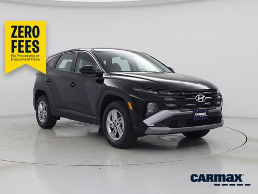 Black 2026 Hyundai TUCSON SE