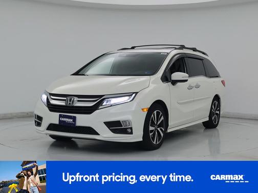 White 2019 Honda Odyssey Elite