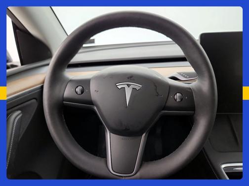 Blue 2023 Tesla Model Y Long Range
