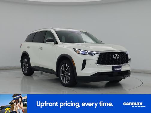 Pearl 2023 INFINITI QX60 Luxe