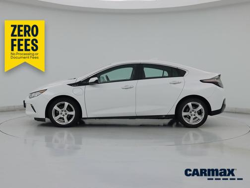 White 2018 Chevrolet Volt LT