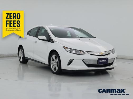 White 2018 Chevrolet Volt LT