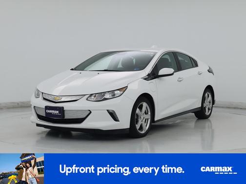 White 2018 Chevrolet Volt LT