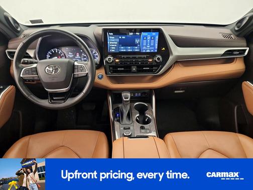 2022 Toyota Highlander Platinum
