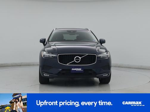 Blue 2021 Volvo XC60 T5 Momentum