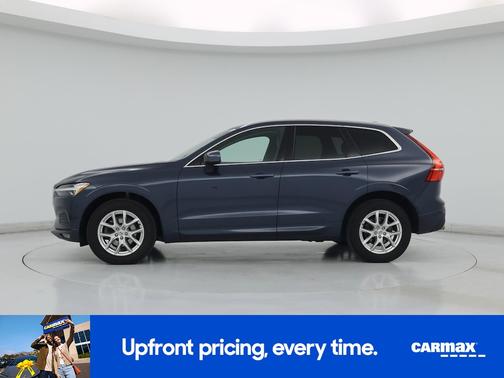 Blue 2021 Volvo XC60 T5 Momentum