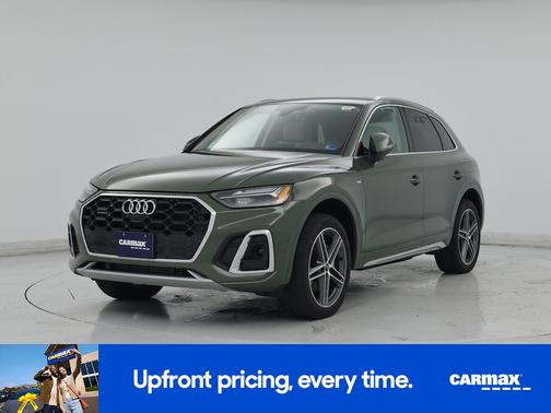 Green 2023 Audi Q5 e S-Line Premium Plus
