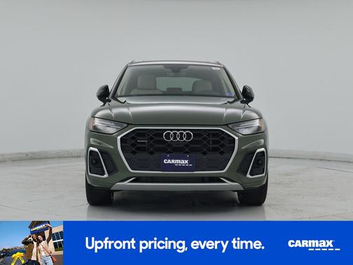 Green 2023 Audi Q5 e S-Line Premium Plus