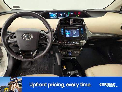 2019 Toyota Prius XLE