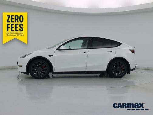 White 2023 Tesla Model Y Performance