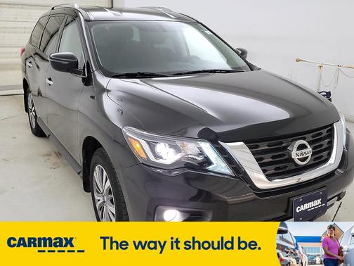 2019 Nissan Pathfinder SV