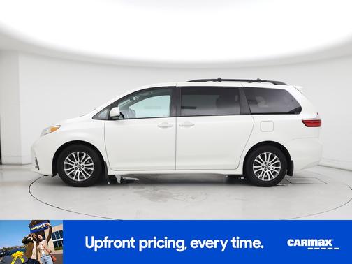 2018 Toyota Sienna XLE