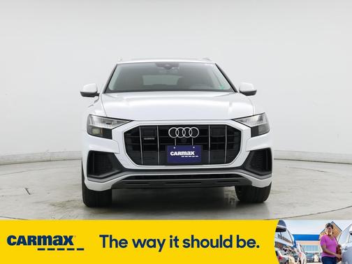 2021 Audi Q8 Premium